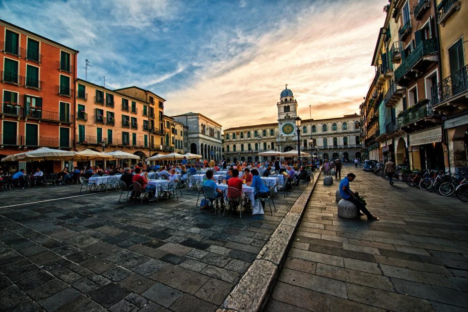padova-piazza-dei-signori-gabrio-tomelleri